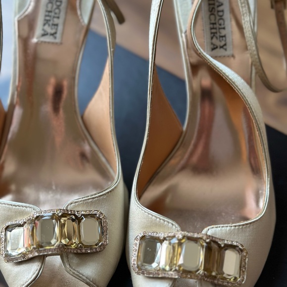 Badgley Mischka Heels - Picture 3 of 7